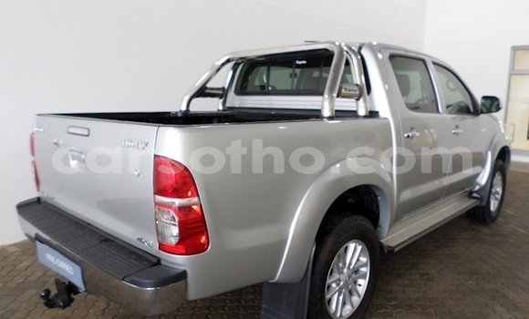 اشتري مستعمل Toyota Hilux Silver سيارة في Maseru في Maseru اشتري مستعمل Toyota Hilux Silver سيارة في Maseru في Maseru