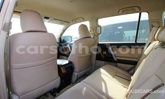 Sayi Imported Toyota Prado White Mota in Import - Dubai a Maseru Sayi Imported Toyota Prado White Mota in Import - Dubai a Maseru