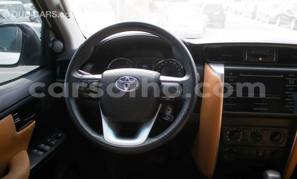 Buy Import Toyota Fortuner White Car in Import - Dubai in Maseru Buy Import Toyota Fortuner White Car in Import - Dubai in Maseru