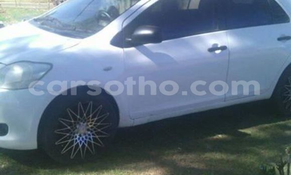 Buy Used Toyota Yaris White Car in Maseru in Maseru Buy Used Toyota Yaris White Car in Maseru in Maseru