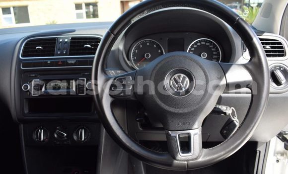 اشتري مستعمل Volkswagen Polo White سيارة في Butha Buthe في Butha-Buthe اشتري مستعمل Volkswagen Polo White سيارة في Butha Buthe في Butha-Buthe