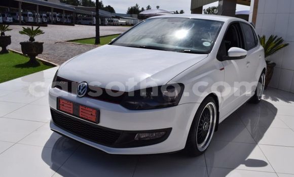 اشتري مستعمل Volkswagen Polo White سيارة في Butha Buthe في Butha-Buthe اشتري مستعمل Volkswagen Polo White سيارة في Butha Buthe في Butha-Buthe