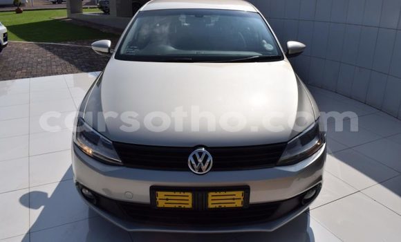 اشتري مستعمل Volkswagen Jetta Silver سيارة في Butha Buthe في Butha-Buthe اشتري مستعمل Volkswagen Jetta Silver سيارة في Butha Buthe في Butha-Buthe