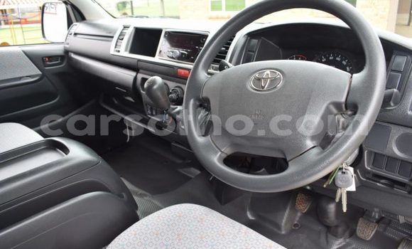 اشتري مستعمل Toyota iQ White سيارة في Butha Buthe في Butha-Buthe اشتري مستعمل Toyota iQ White سيارة في Butha Buthe في Butha-Buthe
