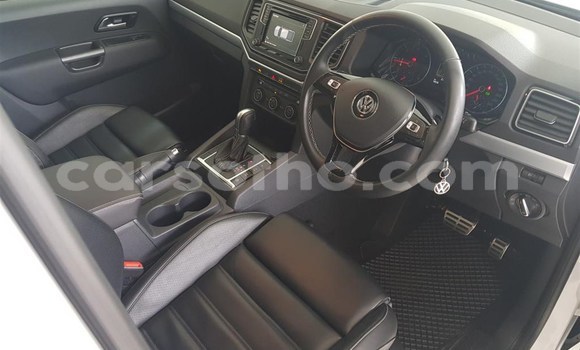 اشتري مستعمل Volkswagen Amarok White سيارة في Maseru في Maseru اشتري مستعمل Volkswagen Amarok White سيارة في Maseru في Maseru