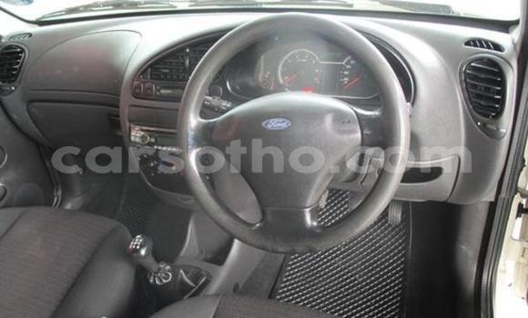 اشتري مستعمل Ford Bronco White سيارة في Maseru في Maseru اشتري مستعمل Ford Bronco White سيارة في Maseru في Maseru