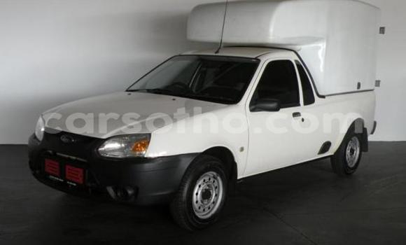 اشتري مستعمل Ford Bronco White سيارة في Maseru في Maseru اشتري مستعمل Ford Bronco White سيارة في Maseru في Maseru