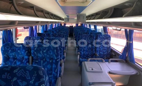 Sayi Na hannu Volvo F4 White Babbar mota in Maseru a Maseru Sayi Na hannu Volvo F4 White Babbar mota in Maseru a Maseru