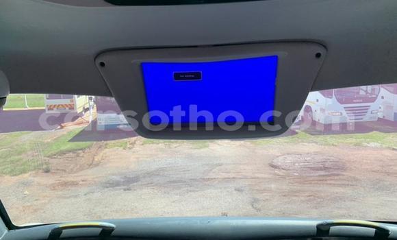 Sayi Na hannu Volvo F4 White Babbar mota in Maseru a Maseru Sayi Na hannu Volvo F4 White Babbar mota in Maseru a Maseru