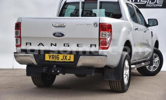 Sayi Na hannu Ford Pickup Silver Mota in Import - Dubai a Maseru Sayi Na hannu Ford Pickup Silver Mota in Import - Dubai a Maseru