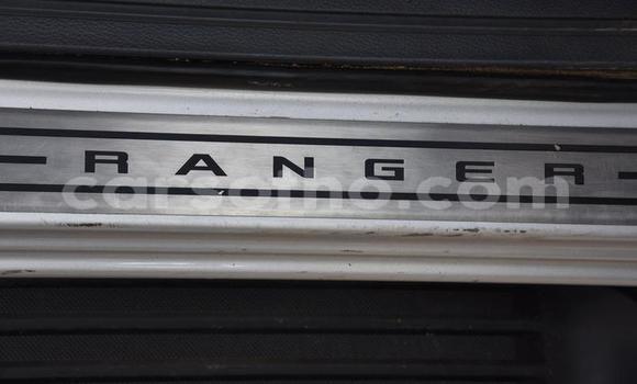 Sayi Na hannu Ford Pickup Silver Mota in Import - Dubai a Maseru Sayi Na hannu Ford Pickup Silver Mota in Import - Dubai a Maseru