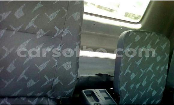 Sayi Na hannu Hino 300 Series White Babbar mota in Maseru a Maseru Sayi Na hannu Hino 300 Series White Babbar mota in Maseru a Maseru