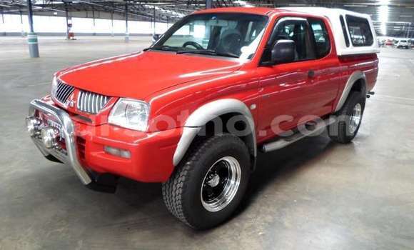 Buy Used Mitsubishi Colt Red Car in Butha Buthe in Butha-Buthe Buy Used Mitsubishi Colt Red Car in Butha Buthe in Butha-Buthe