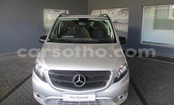 Acheter Occasion Voiture Mercedes-Benz Vito Gris à Maputsoa, Leribe Acheter Occasion Voiture Mercedes-Benz Vito Gris à Maputsoa, Leribe
