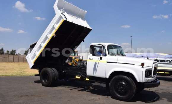 Acheter Occasion Utilitaire Toyota DA Blanc à Butha Buthe, Butha-Buthe Acheter Occasion Utilitaire Toyota DA Blanc à Butha Buthe, Butha-Buthe