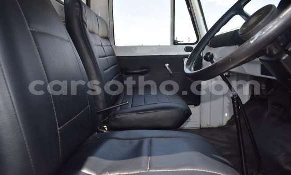 Acheter Occasion Utilitaire Toyota DA Blanc à Butha Buthe, Butha-Buthe Acheter Occasion Utilitaire Toyota DA Blanc à Butha Buthe, Butha-Buthe