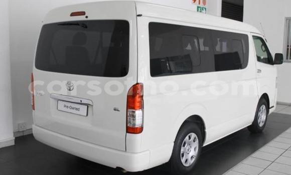 اشتري مستعمل Toyota Hiace White سيارة في Maseru في Maseru اشتري مستعمل Toyota Hiace White سيارة في Maseru في Maseru