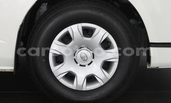 اشتري مستعمل Toyota Hiace White سيارة في Maseru في Maseru اشتري مستعمل Toyota Hiace White سيارة في Maseru في Maseru