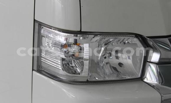 اشتري مستعمل Toyota Hiace White سيارة في Maseru في Maseru اشتري مستعمل Toyota Hiace White سيارة في Maseru في Maseru