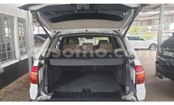 Acheter Occasion Voiture BMW X5 Blanc à Maputsoa, Leribe Acheter Occasion Voiture BMW X5 Blanc à Maputsoa, Leribe