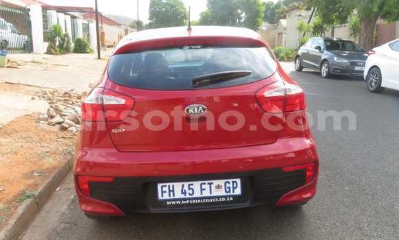 Acheter Occasion Voiture Kia Rio Rouge à Maseru, Maseru Acheter Occasion Voiture Kia Rio Rouge à Maseru, Maseru