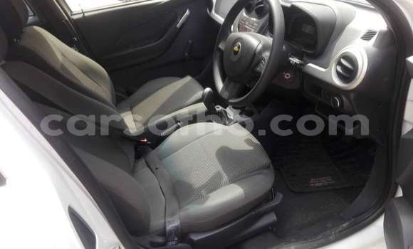 Acheter Occasion Voiture Chevrolet Corsa Blanc à Maseru, Maseru Acheter Occasion Voiture Chevrolet Corsa Blanc à Maseru, Maseru