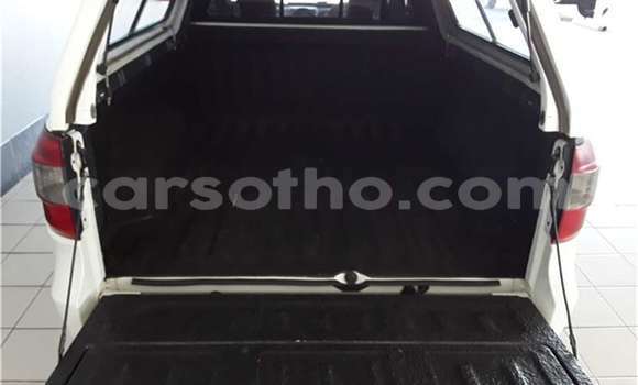 Acheter Occasion Voiture Chevrolet Corsa Blanc à Maseru, Maseru Acheter Occasion Voiture Chevrolet Corsa Blanc à Maseru, Maseru