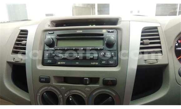 Acheter Occasion Voiture Toyota Fortuner Blanc à Maseru, Maseru Acheter Occasion Voiture Toyota Fortuner Blanc à Maseru, Maseru