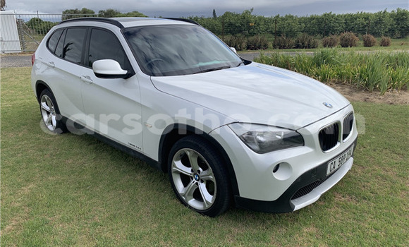 Acheter Occasion Voiture BMW X1 Blanc à Maseru, Maseru Acheter Occasion Voiture BMW X1 Blanc à Maseru, Maseru