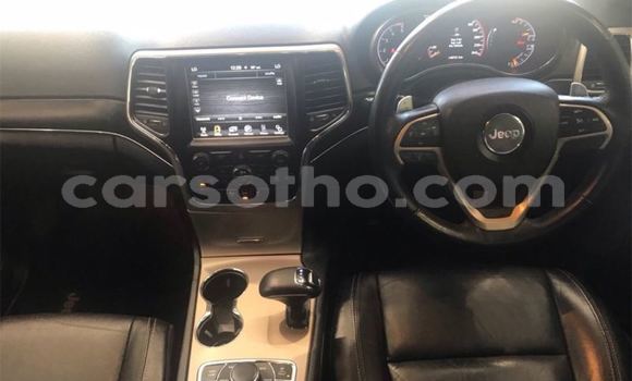 Buy Used Jeep Grand Cherokee Silver Car in Maseru in Maseru Buy Used Jeep Grand Cherokee Silver Car in Maseru in Maseru