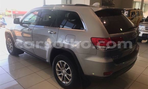 Buy Used Jeep Grand Cherokee Silver Car in Maseru in Maseru Buy Used Jeep Grand Cherokee Silver Car in Maseru in Maseru