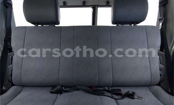 Sayi Na hannu Toyota Land Cruiser White Mota in Maseru a Maseru Sayi Na hannu Toyota Land Cruiser White Mota in Maseru a Maseru