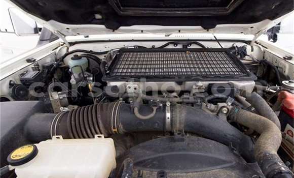 Sayi Na hannu Toyota Land Cruiser White Mota in Maseru a Maseru Sayi Na hannu Toyota Land Cruiser White Mota in Maseru a Maseru