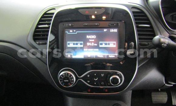 Buy Used Renault Captur Silver Car in Maputsoa in Leribe Buy Used Renault Captur Silver Car in Maputsoa in Leribe