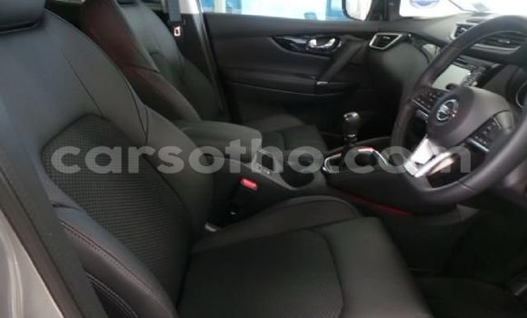 Sayi Na hannu Nissan Qashqai Silver Mota in Maseru a Maseru Sayi Na hannu Nissan Qashqai Silver Mota in Maseru a Maseru
