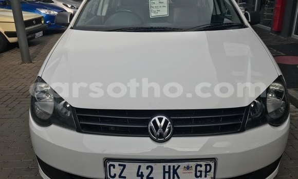 Sayi Na hannu Volkswagen Polo White Mota in Maseru a Maseru Sayi Na hannu Volkswagen Polo White Mota in Maseru a Maseru