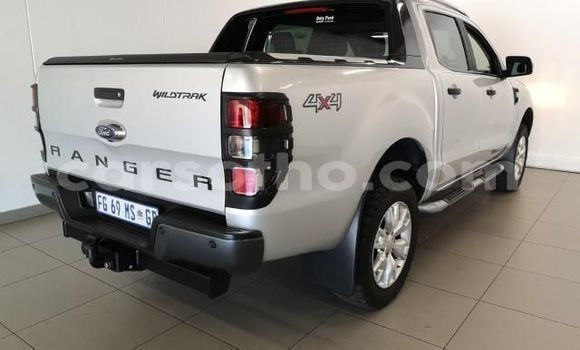Sayi Na hannu Ford Ranger Silver Mota in Maseru a Maseru Sayi Na hannu Ford Ranger Silver Mota in Maseru a Maseru