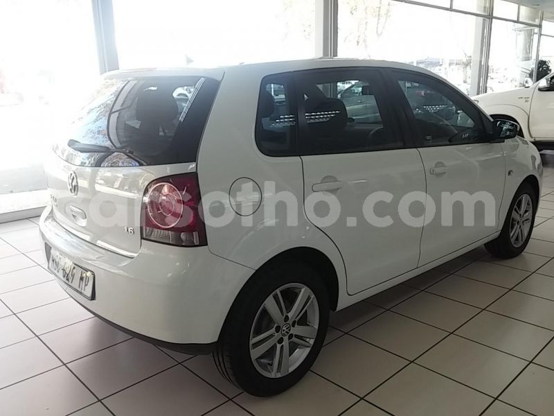 Big with watermark 2015 volkswagen polo classic 3