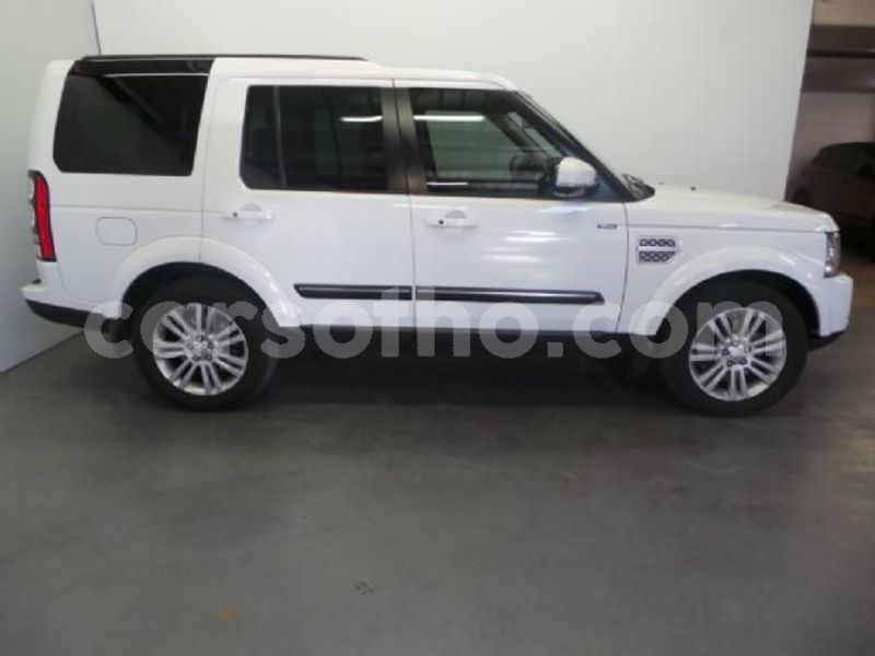 Big with watermark 2015 land rover discovery 4 2