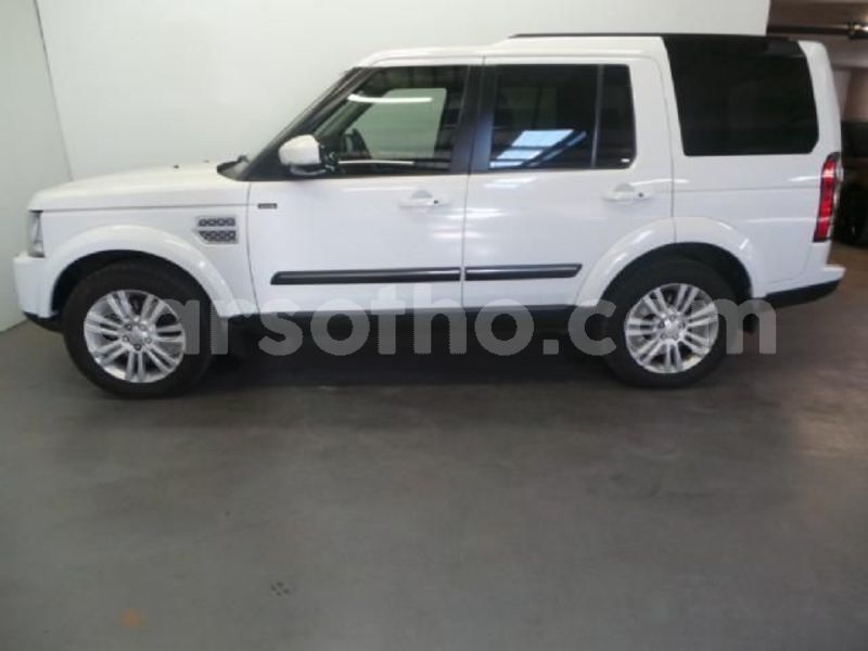 Big with watermark 2015 land rover discovery 4 4