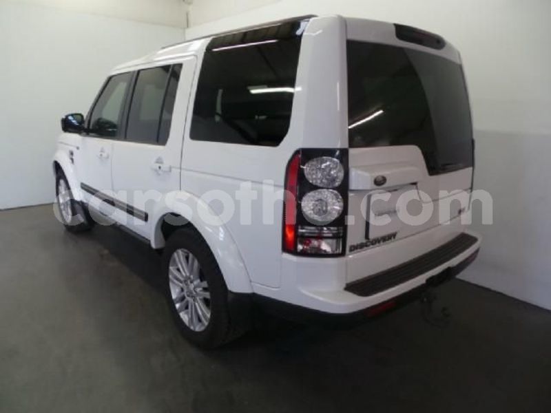 Big with watermark 2015 land rover discovery 4 5