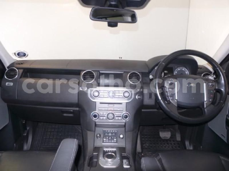 Big with watermark 2015 land rover discovery 4 6