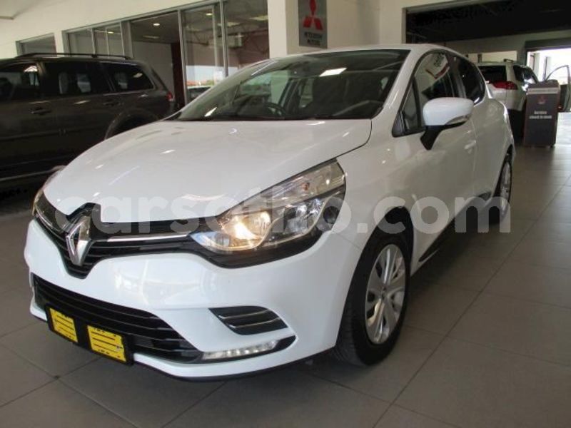 Big with watermark 2018 renault clio iv 900t authentique 5dr 66kw 2