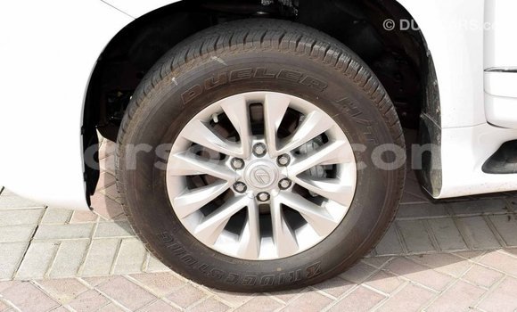 Acheter Import Voiture Lexus GX Blanc à Import - Dubai, Maseru Acheter Import Voiture Lexus GX Blanc à Import - Dubai, Maseru