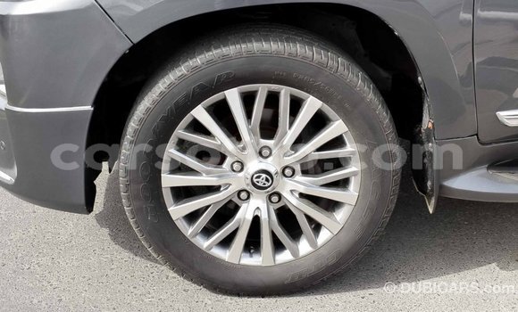 Sayi Imported Toyota Land Cruiser Other Mota in Import - Dubai a Maseru Sayi Imported Toyota Land Cruiser Other Mota in Import - Dubai a Maseru
