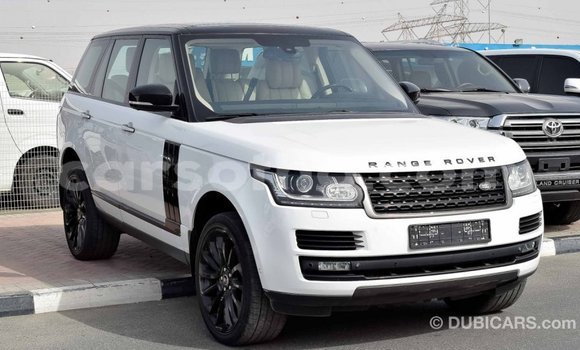Acheter Import Voiture Land Rover Range Rover Blanc à Import - Dubai, Maseru Acheter Import Voiture Land Rover Range Rover Blanc à Import - Dubai, Maseru