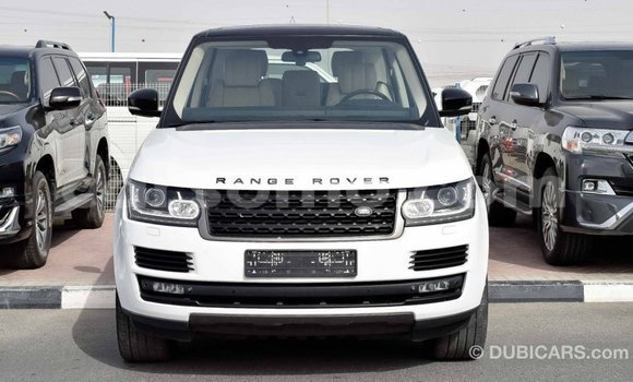 Acheter Import Voiture Land Rover Range Rover Blanc à Import - Dubai, Maseru Acheter Import Voiture Land Rover Range Rover Blanc à Import - Dubai, Maseru