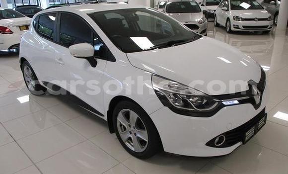 اشتري مستعمل Renault Clio White سيارة في Maseru في Maseru اشتري مستعمل Renault Clio White سيارة في Maseru في Maseru