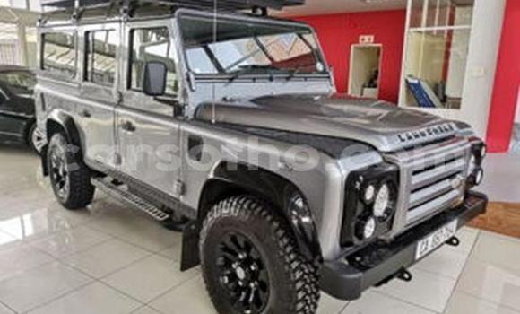 Buy Used Land Rover Defender Black Car in Maseru in Maseru Buy Used Land Rover Defender Black Car in Maseru in Maseru