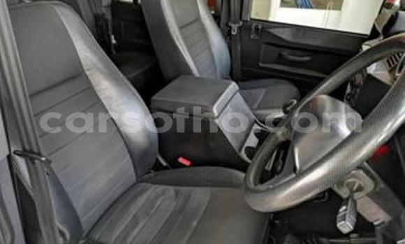 Buy Used Land Rover Defender Black Car in Maseru in Maseru Buy Used Land Rover Defender Black Car in Maseru in Maseru